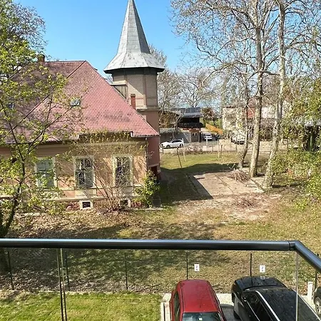 Apartment Bauhaus Wellness 202 Siófok