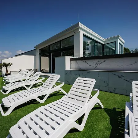 Apartment Bauhaus Wellness 202 Siófok