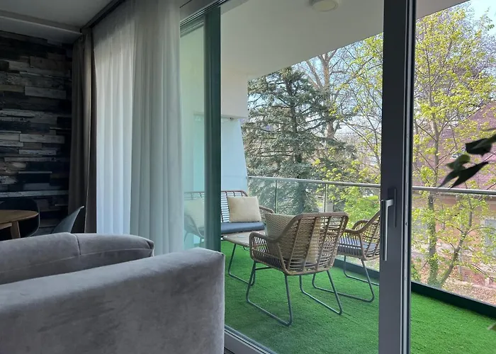 Apartamento Bauhaus Wellness 202 *