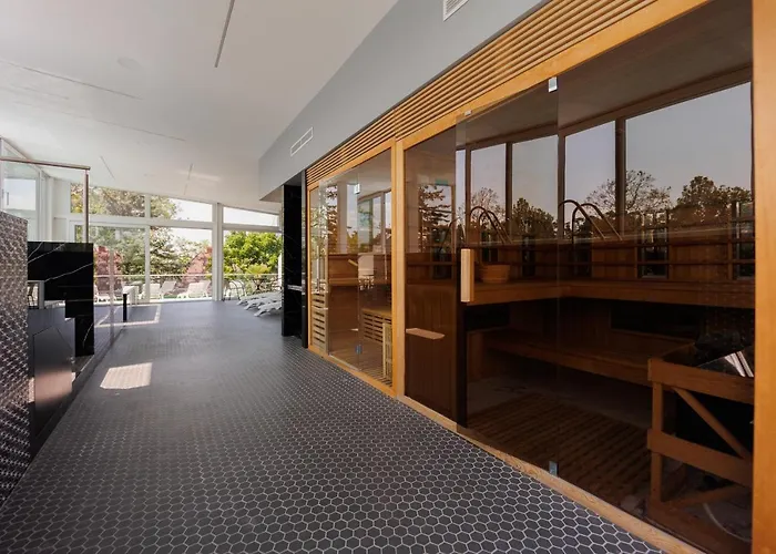 Bauhaus Wellness 202 Apartamento *