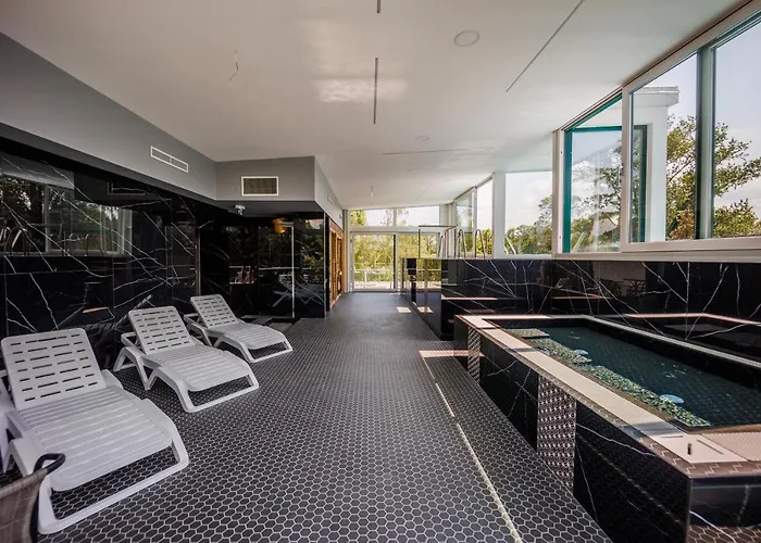 Bauhaus Wellness 202 Apartamento *